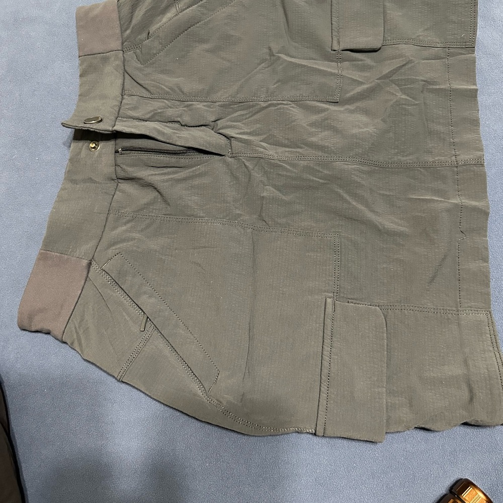 Athleta Charcoal Gray Skirt